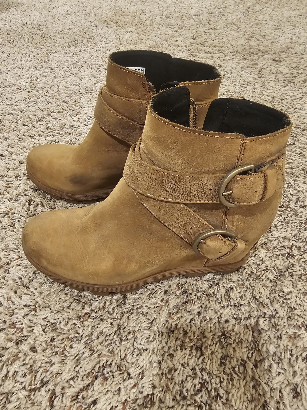 Sorel Joan Of Arctic Tan Leather Ankle Booties with Double Buckle Detail